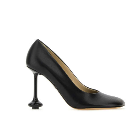 Black leather Toy pumps