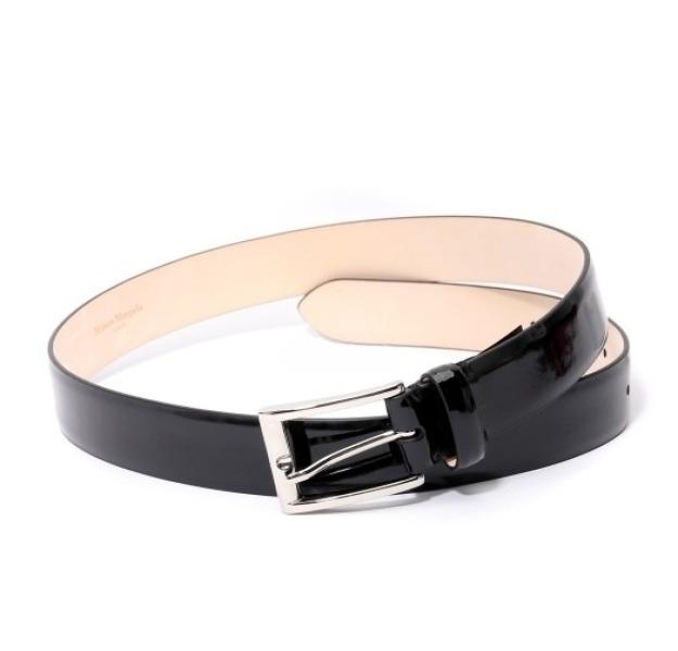 Patent leather belt