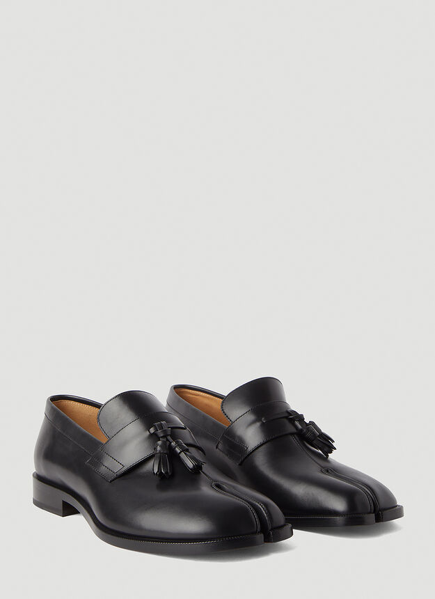 Tabi Leather Loafers in Black 