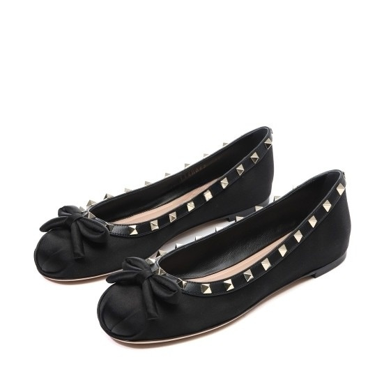 Garabani Rockstud patent leather ballerina