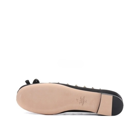 Garabani Rockstud patent leather ballerina