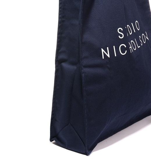 Standard tote bag