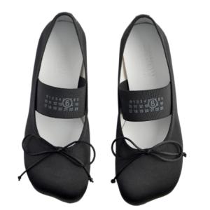 Anatomic ballerina shoes