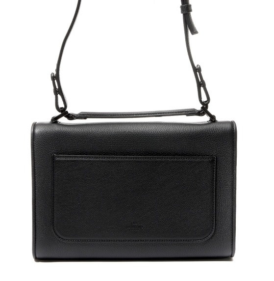 V logo shoulder bag