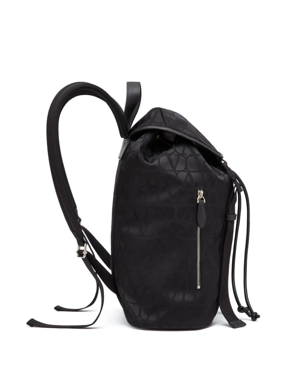 Twal Iconograph String Backpack