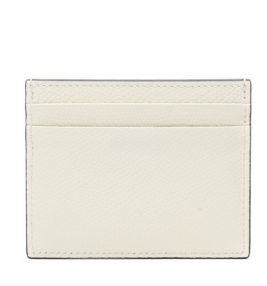 V logo signature card case