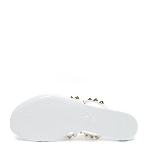 Rubber Rockstud Flat Thong Sandals