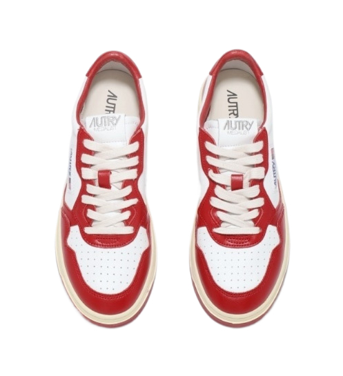 Medalist raw leather sneakers