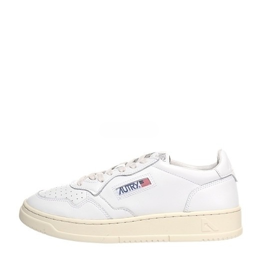 Medalist raw leather sneakers