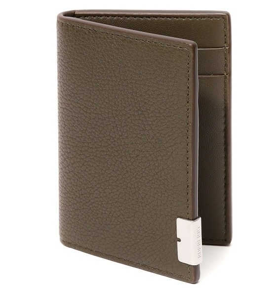 B-cut folding card case