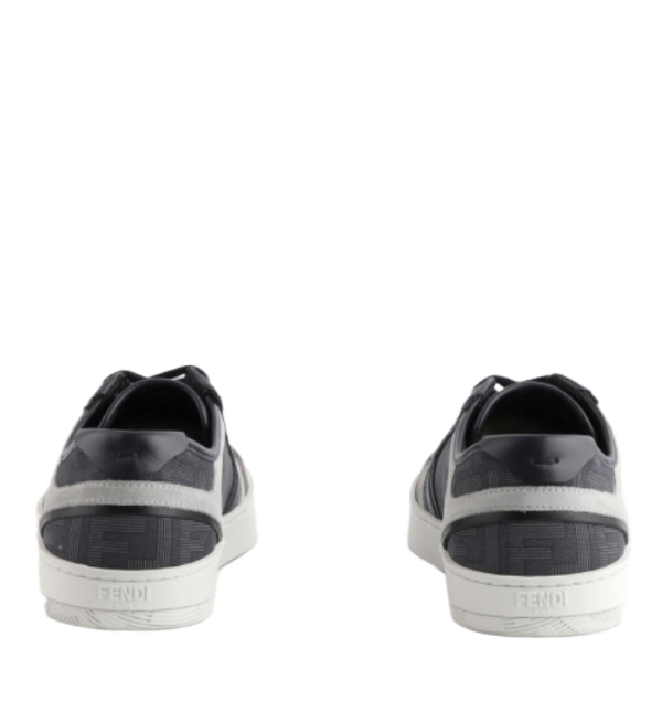 Step Leather Low Top Sneakers