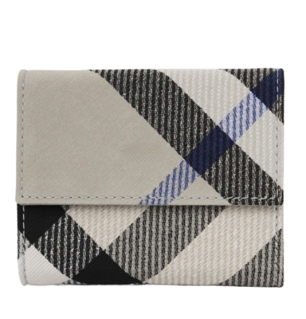 Checkered half-wallet