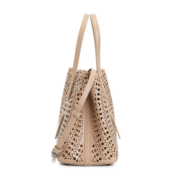 Mina 25 Women's Tote Bag