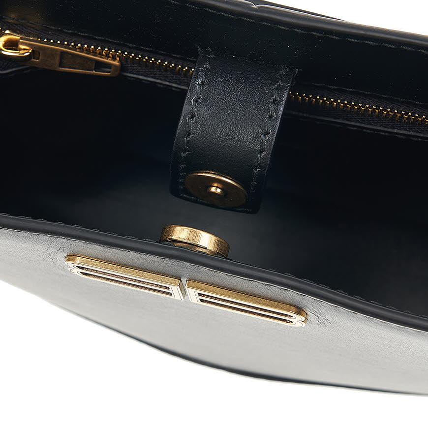 Balenciaga Small Xx Bag In Black