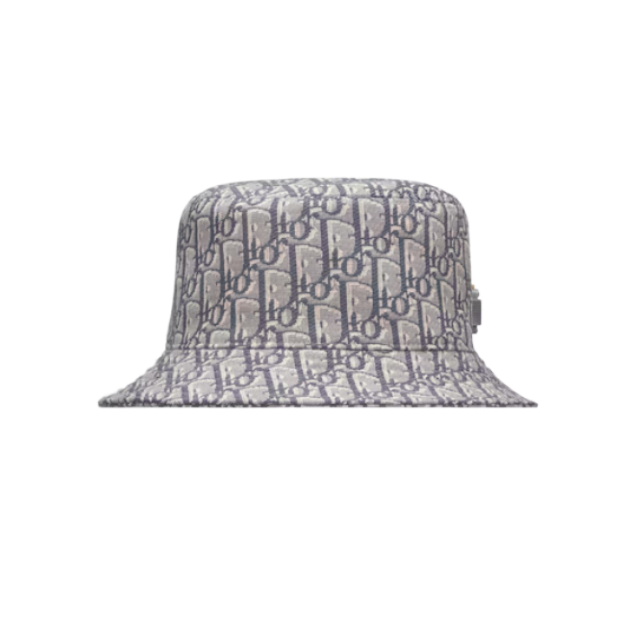 Oblique bucket hat