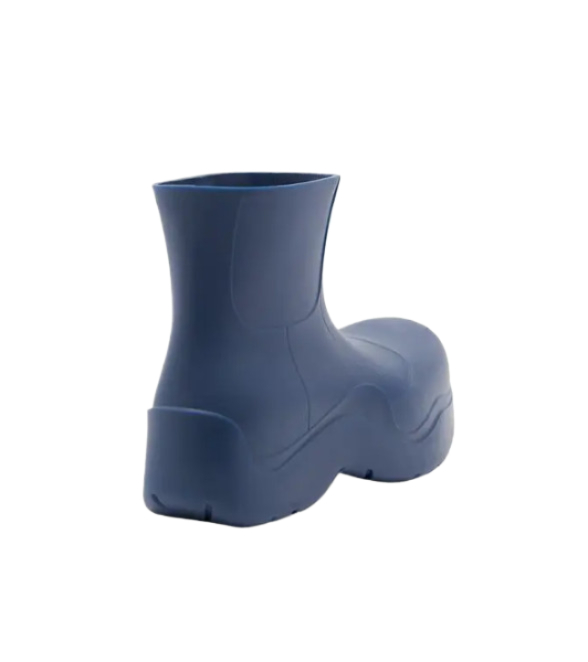 Blue rubber puddle boots