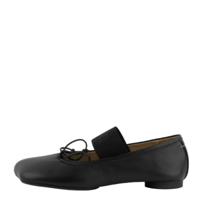 Anatomic ballerina flats