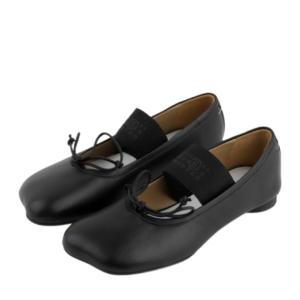 Anatomic ballerina flats