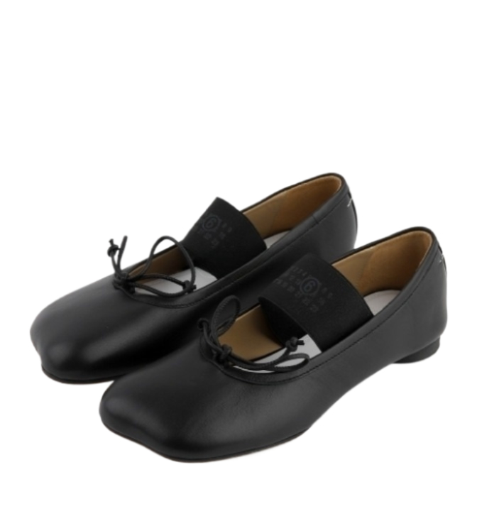 Anatomic ballerina flats