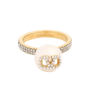 V logo pearl crystal ring