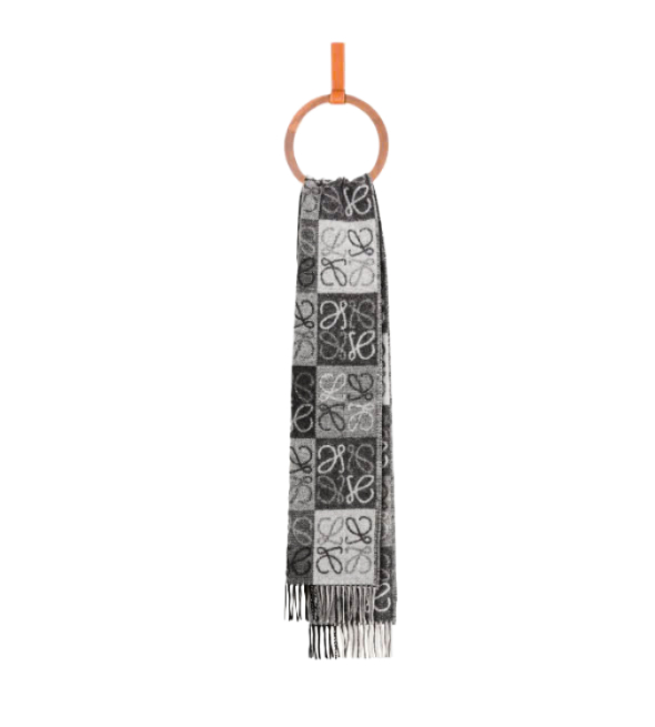 24FWAnagram Scarf