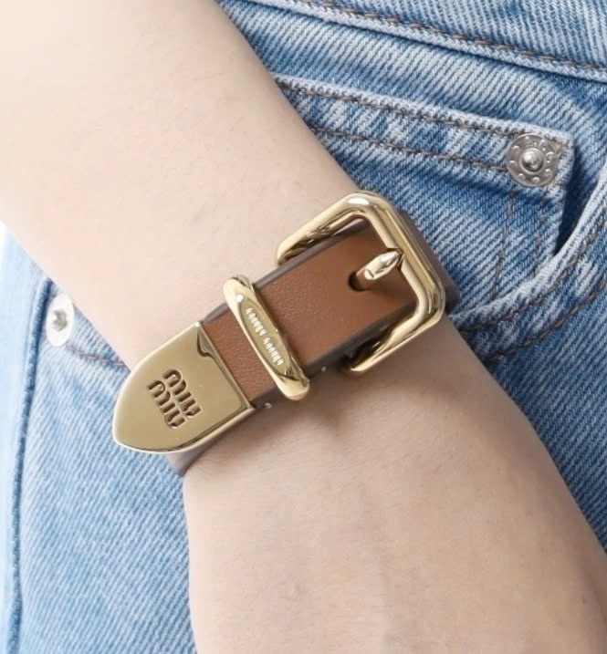 Leather bracelet