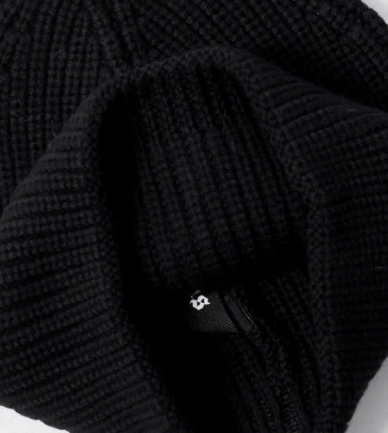 Classic Logo Lip Beanie