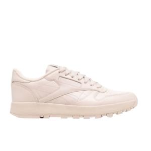 Classic Leather Tabi CL Beige Tan 