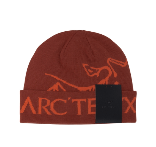 BIRD HEAD TOQUE BEANIE