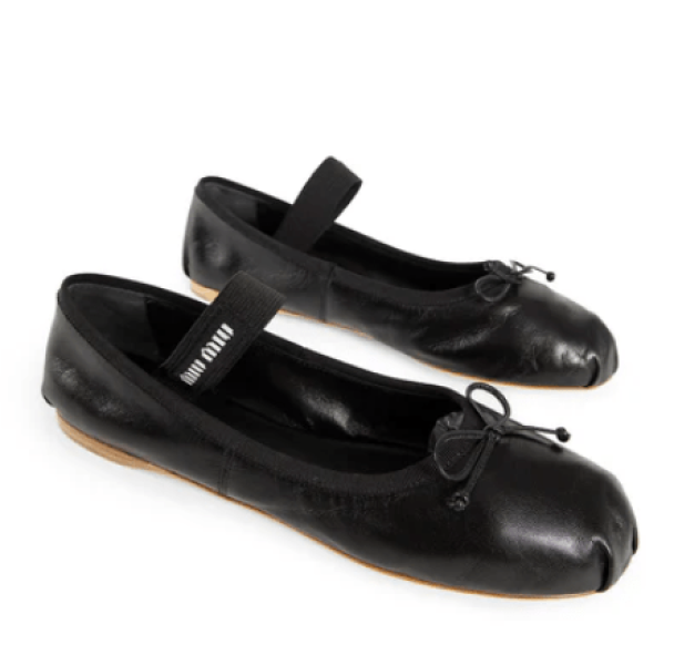 Logo band leather ballerina shoes