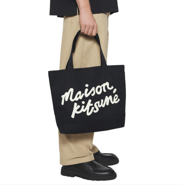 MAISON KITSUNE HANDWRITING TOTE BLACK 