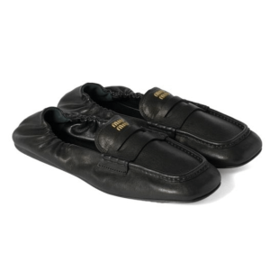 Metal logo lambskin penny loafers - BLACK