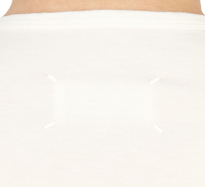 T-SHIRT - OFF WHITE