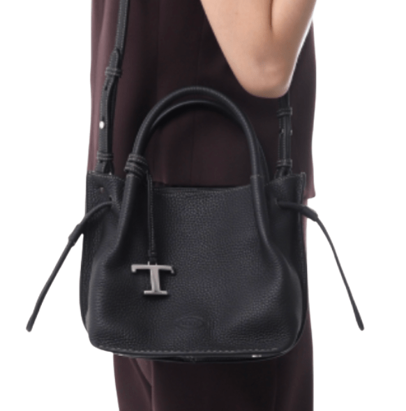 (W) Tod's Medium Bucket Bag Black