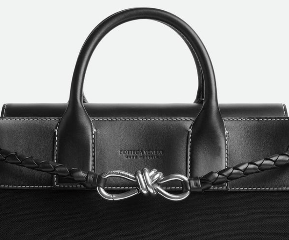 Beaded Sling Bow Black Shoulder Bag