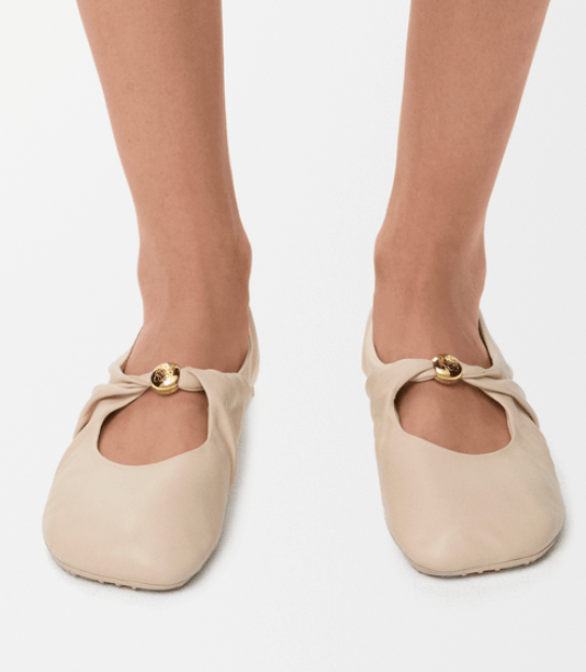 Pebble Soft ballerina in nappa lambskin Dough