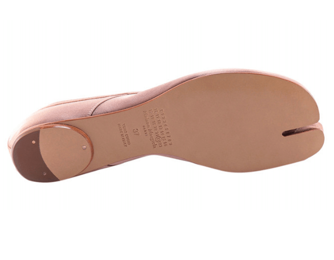 (W) Maison Margiela Satin Tabi Ballerina Shoes Dusty Rose