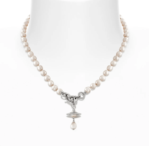 Vivienne Westwood Alekska Pearl Necklace