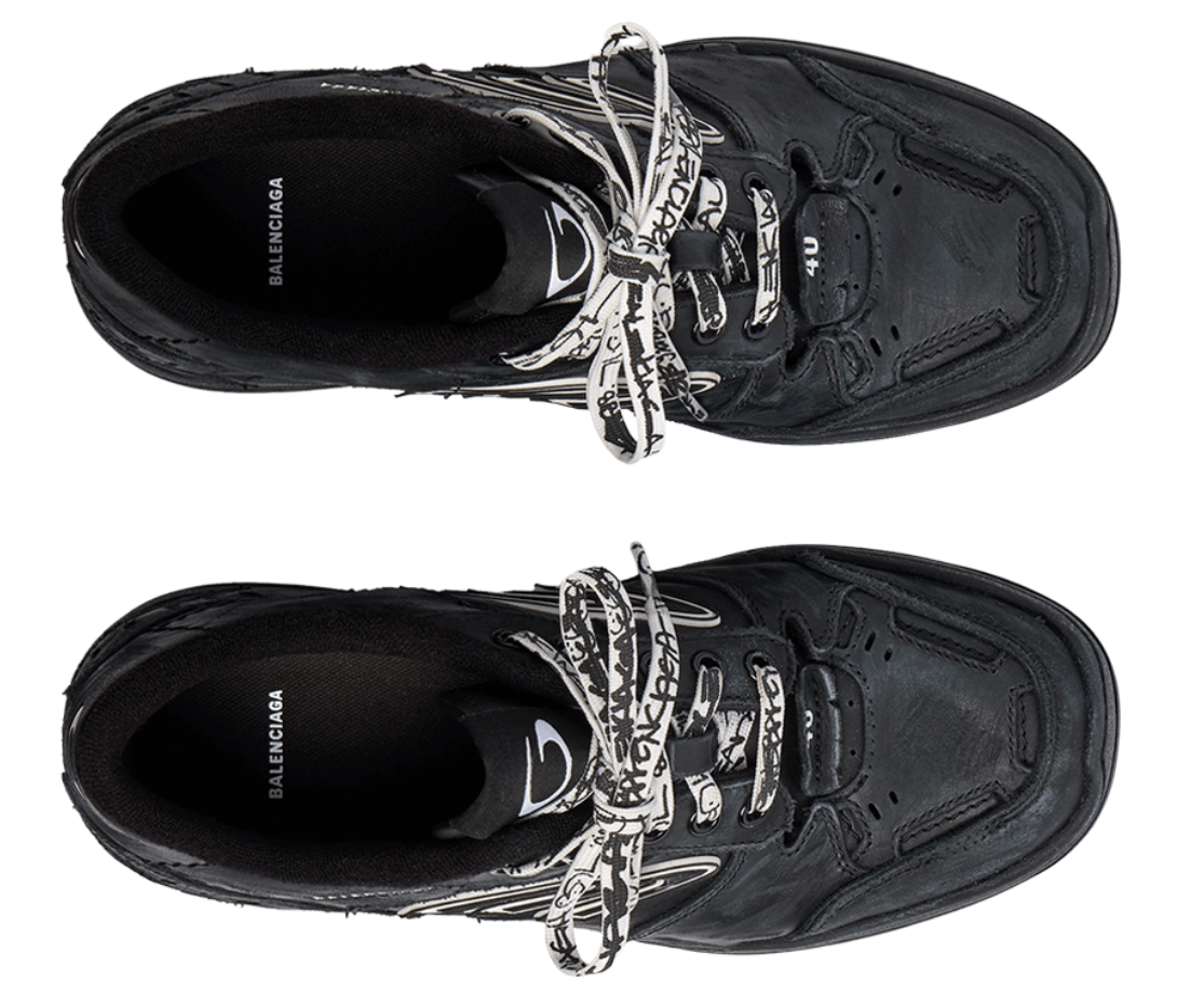 Balenciaga Hamptons Worn Out Sneakers Black