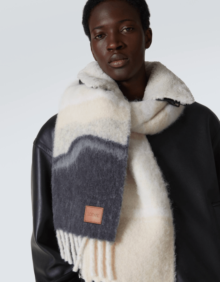 Scarf in alpaca and wool blend