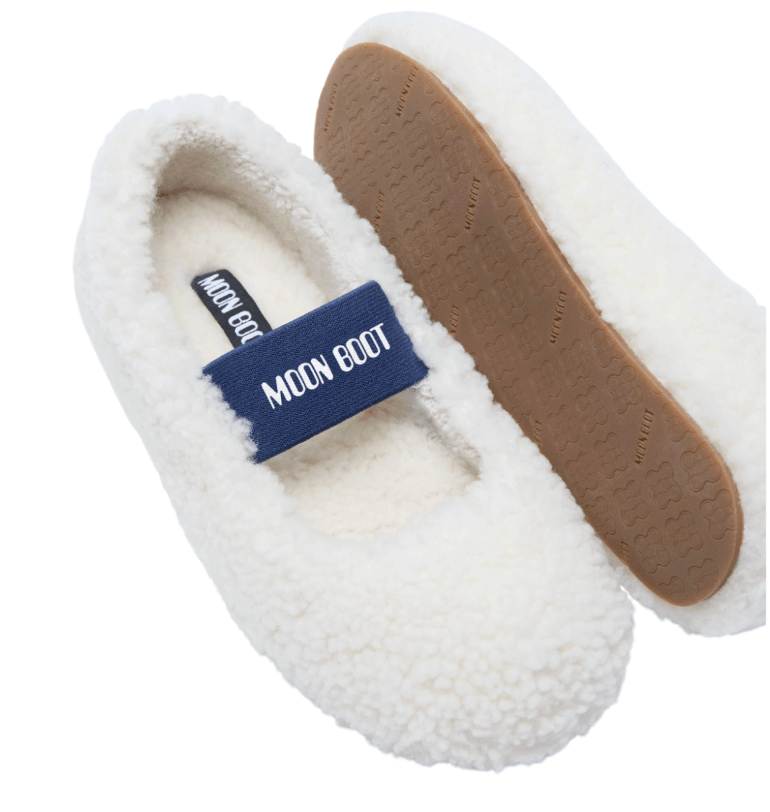 SHEARLING WHITE BALLERINAS