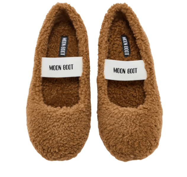  Moon Boot Shearling ballerinas