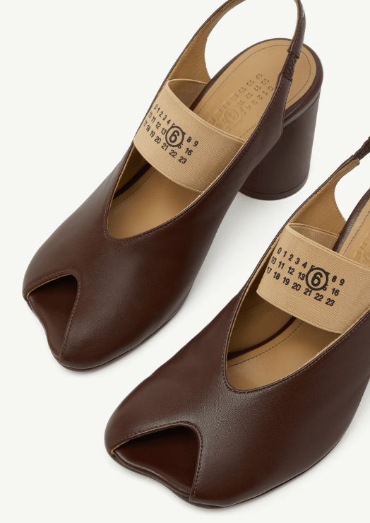 Anatomic numeric slingback