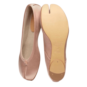 (W) Maison Margiela Satin Tabi Ballerina Shoes Dusty Rose