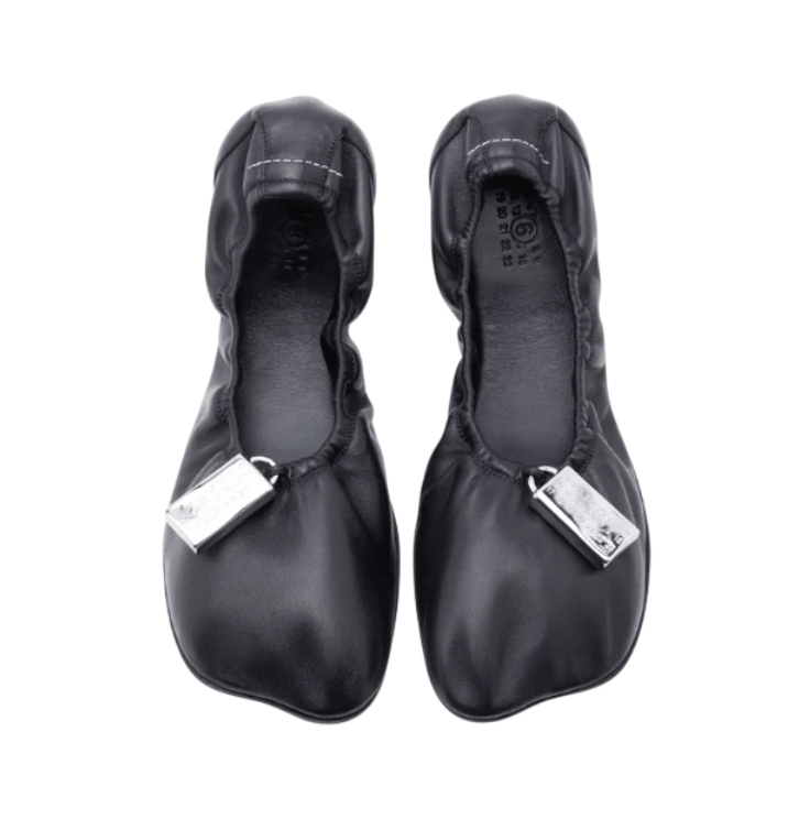 Mm6 maison margiela Ballet flats with charm details BLACK 