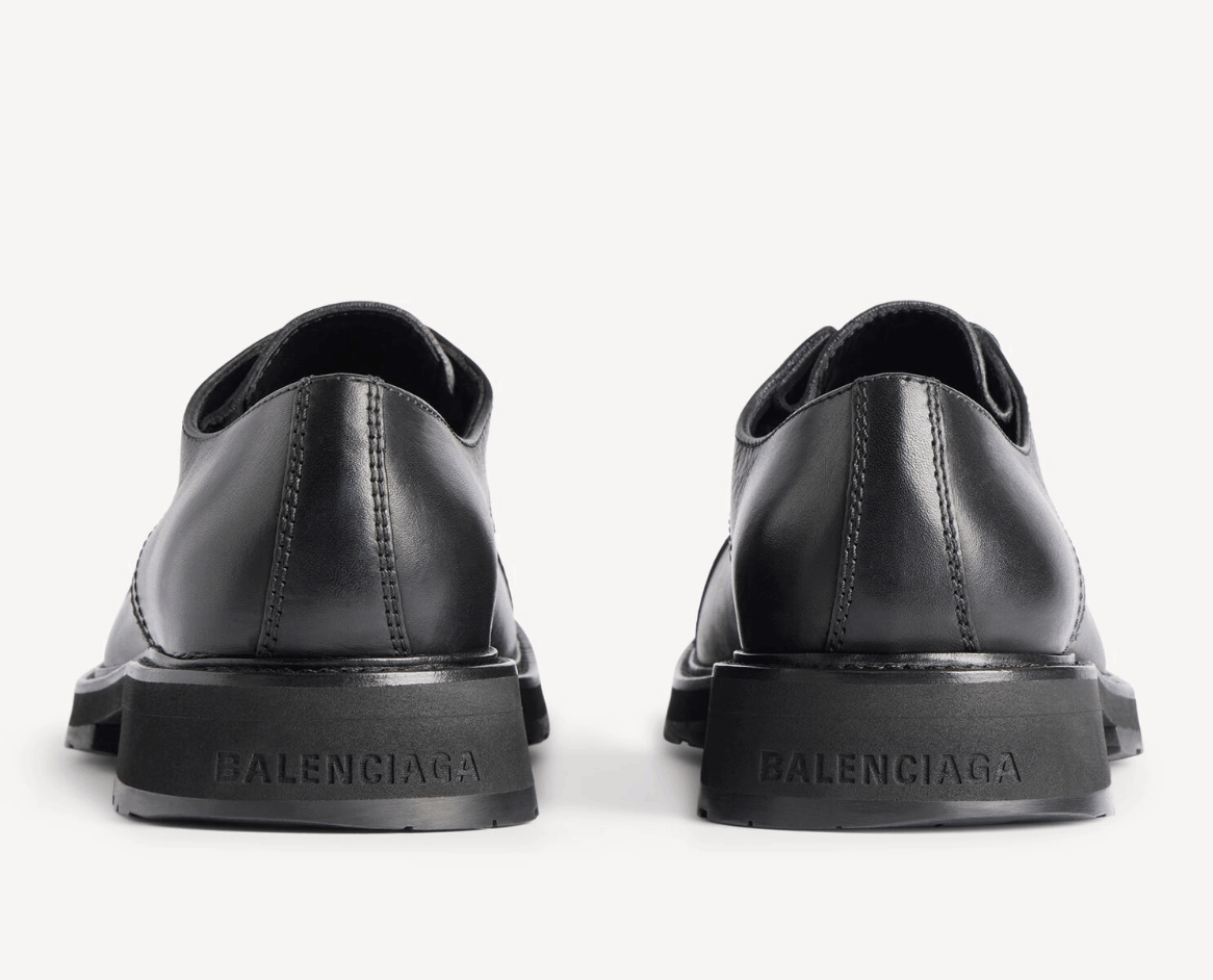 Men's Truck Derby in Black