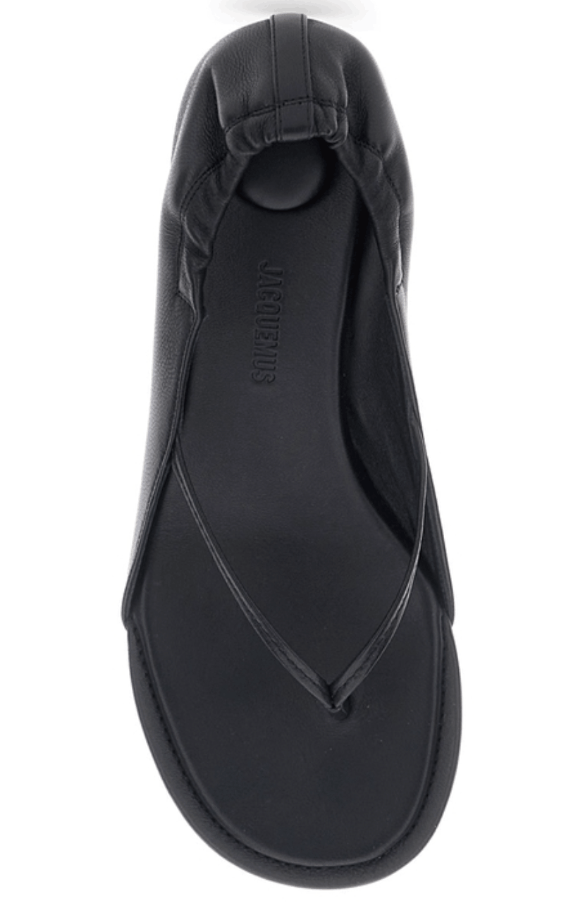 The low sandals