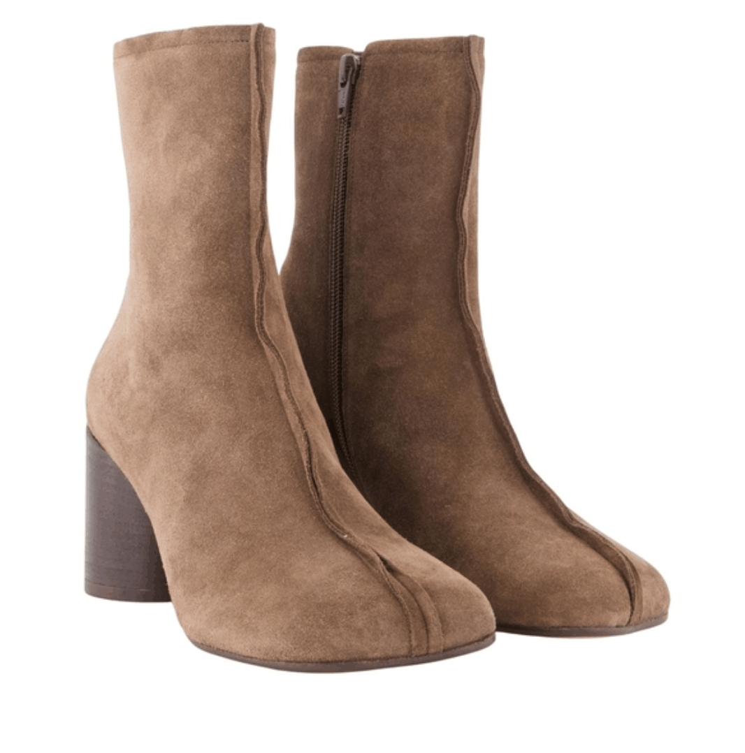 Suede Anatomic stitch toe ankle boots