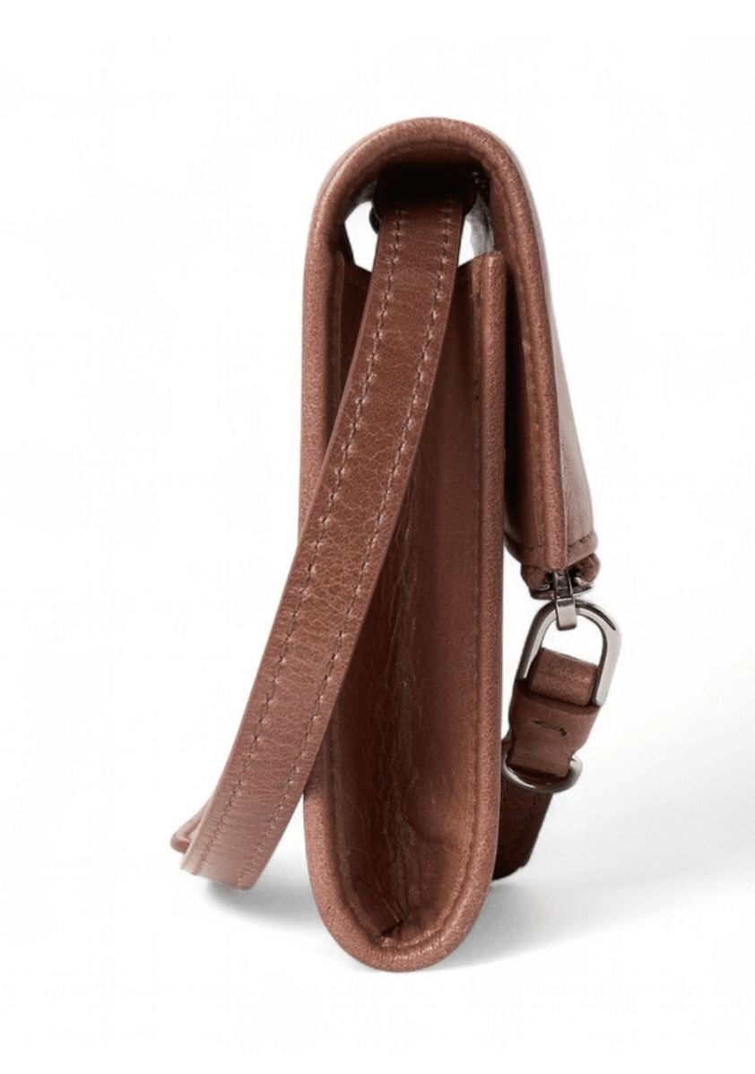 Miu Miu Shoulder Strap Leather Pouch Pink