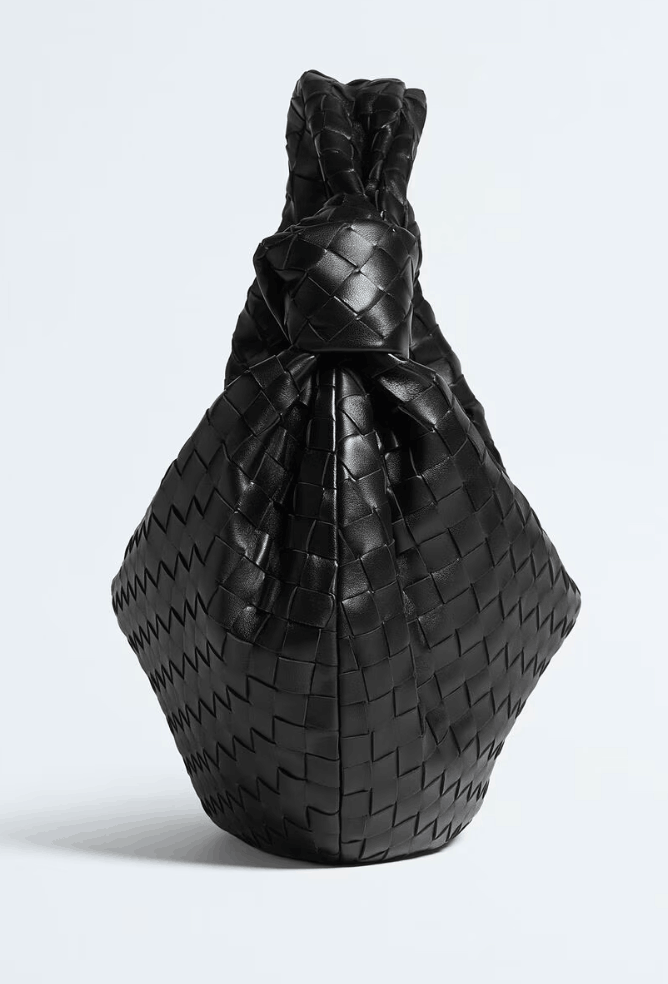 Bottega Veneta Classic Leather Jodie Black